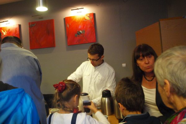 OLYMPUS DIGITAL CAMERA